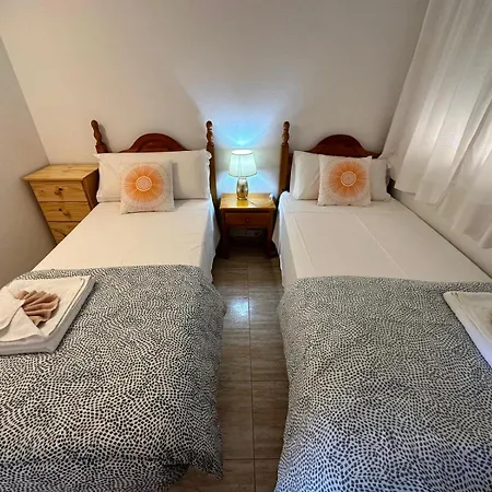 Homely Sol Y Mar * טורבייחה