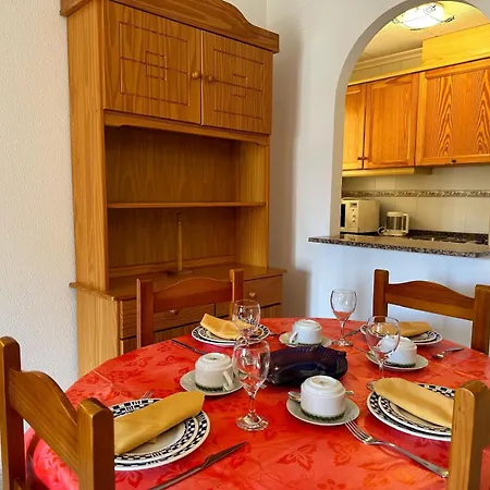 Apartament Homely Sol Y Mar Torrevieja