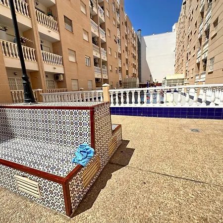 Homely Sol Y Mar شقة تورّيفيِخا